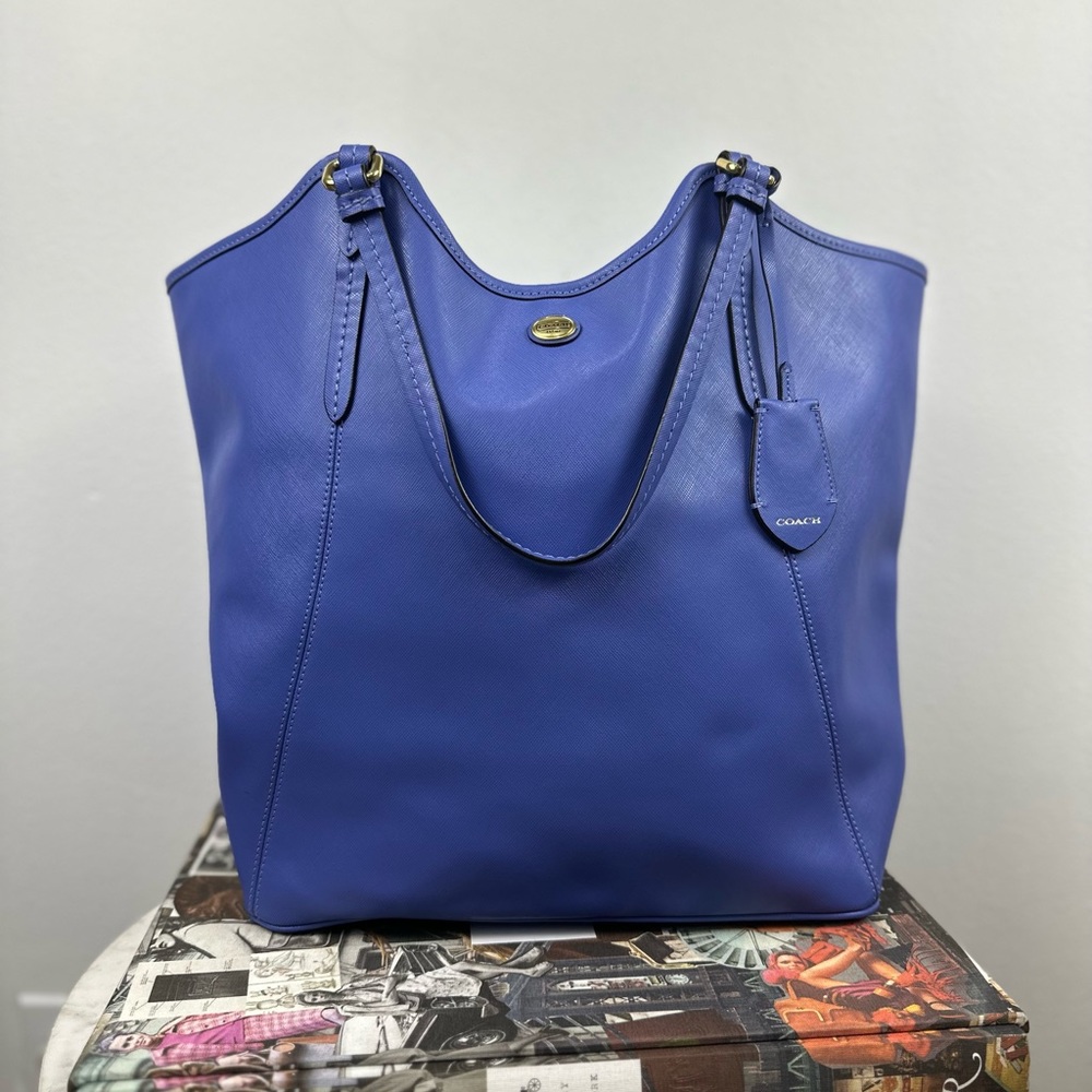 Coach Peyton Tote Bag F26103 Porcelain Blue Leather - Picture 3 of 7